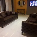 Nebiluex Отель