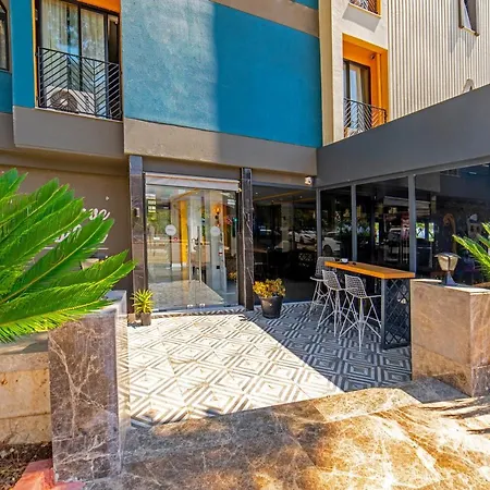 Otel Nebilux 2*