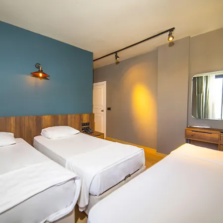 Hotel Nebiluex 3*